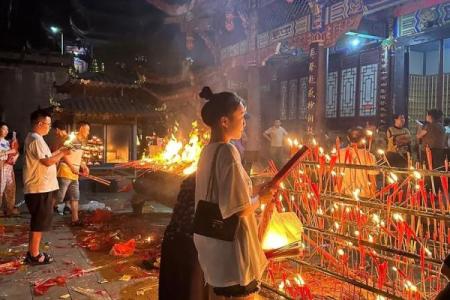 奇门遁甲中的神明与圣贤人物分析
