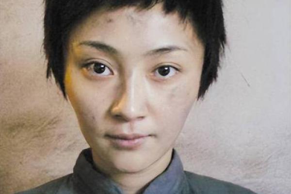 姚笛八字解析：命运与事业的深层联系分析