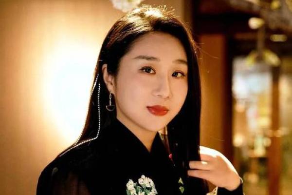 面相温柔的女人如何在人际关系中展现独特魅力