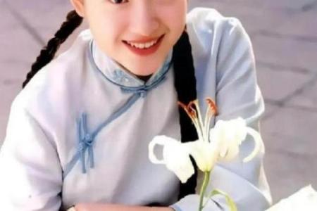 揭开董洁八字的神秘面纱，成功之路的命理密码