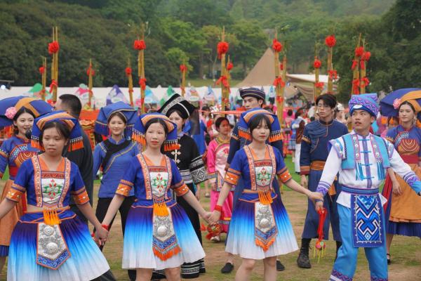 壮族三月三，民俗风情醉人心
