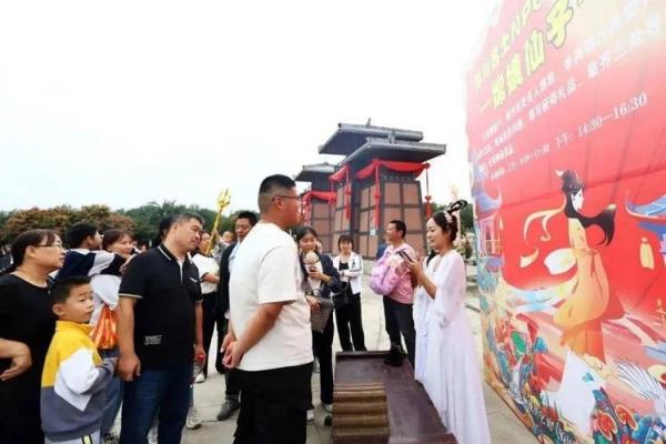 夏日狂欢盛宴：揭秘7月民族节日民俗大揭秘